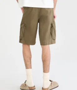 Belted Cargo Shorts 11.5"