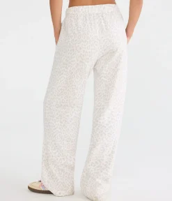 Cloud Soft Leopard Print Mid-Rise Straight Leg Sweatpants