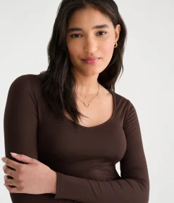Long Sleeve Buttery Soft Seamless Sweetheart Tee