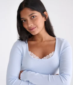 Long Sleeve Lace-Trim Cropped Sleep Tee