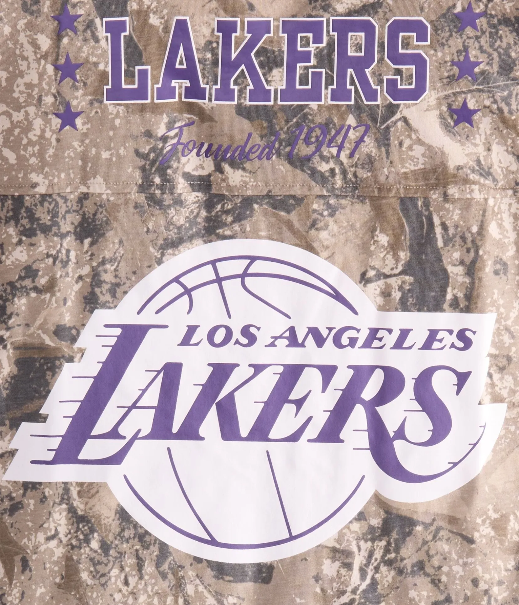 Los Angeles Lakers Camo Relaxed Graphic Tee