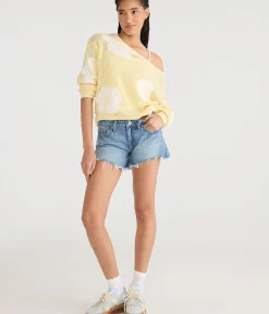 Low-Rise Baggy Denim Shorts 4