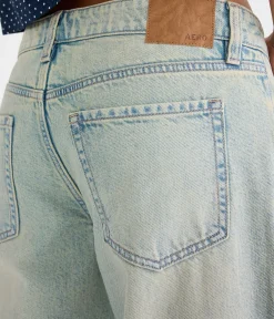 Low-Rise Baggy Jean