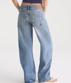 Low-Rise Baggy Wide Leg Jean