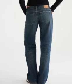 Super Low-Rise Baggy Wide Leg Jean