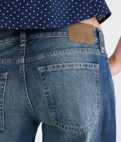 Super Low-Rise Ultra Wide Leg Jean